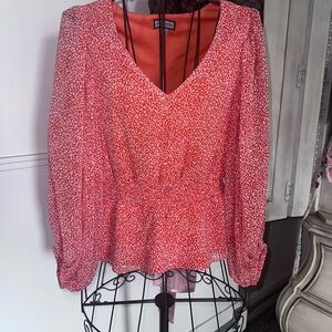 Women's Pink Patterned V-Neck Top